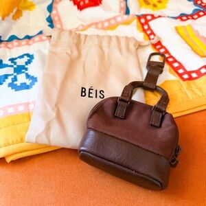 BEIS - The Micro Weekender Charm, Maple